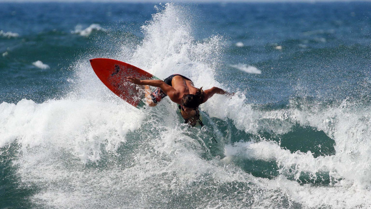 RÉCORD DE PARTICIPACIÓN EN EL SURF CITY EL SALVADOR ISA WORLD SURFING
